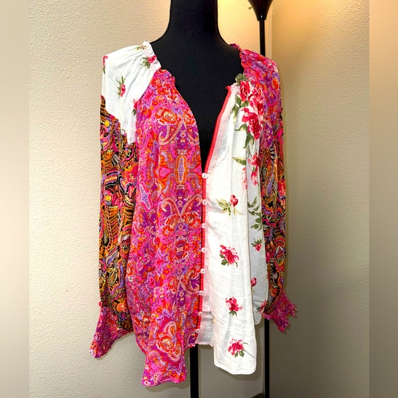 Free People Tops - NWT Free People Blocked Pink and White Paisleys. Button up. Long Sleeves. Large